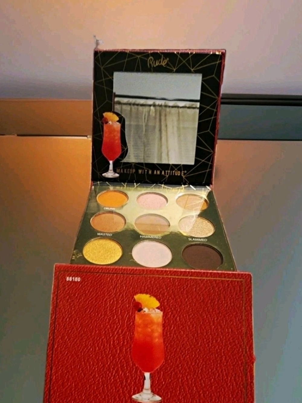 Rude Sex On The Beach 9-Color Eyeshadow Palette Pressed Powder Shimmer